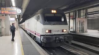 Intercity 00165 Barcelona - Cartagena 13-12-2023 saliendo desde Sants