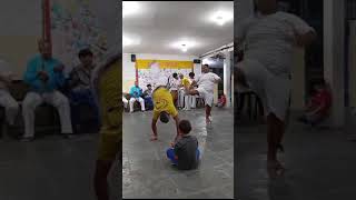 Pequenino na Capoeira Passo da Morte de Angola