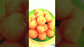 Ganesh Chaturthi🙏Motichoor Laddu😋#short #shorts #ganeshchaturthi #ytshort #ytshorts #YOUTUBESHORT 😁