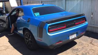 2016 Dodge Challenger scat pack stock exhaust revs