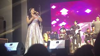 Shreya Ghoshal live with Symphony