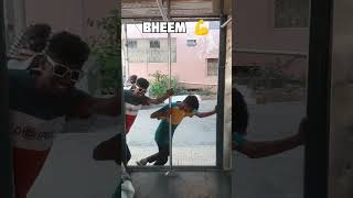 Chhota Bheem moving train 💪🤣#funny #pakkalocal #shortsviral