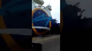 Crazy: Massive Ship Crashes At A Port In The Dominican Republic!