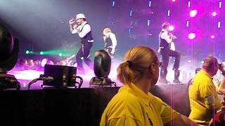 NKOTBSB Manchester 24.04.12 I Want It That Way