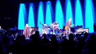 "The Chain" Fleetwood Mac Rabobank Arena Bakersfield, CA 4/6/15