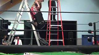 Chester Alvein vs Matt Maverick - Ladder Match