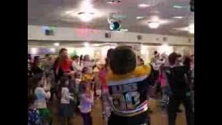 Bruins Mascot Blades does the Wobble