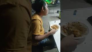 Slamet dengan santai makan #shorts