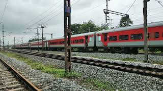 Vivek Express with WAP-7 Engine Crossing Jajpur // Amazing Weather ☁️