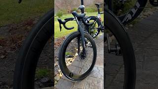 Cervelo S5. New vs Old. Disc vs Rim Brakes. Which one you’d ride? #shorts #cervelo #cycling