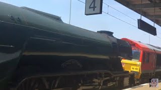 Trains Passing potters bar (ECML) ￼ (class 66 Pulling flying Scotsman￼)￼