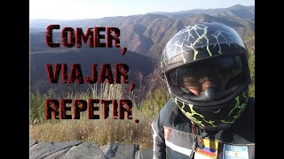 Rodar, comer, repetir. Viajar en moto por el mundo.