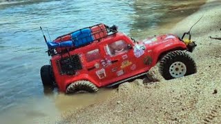 Rc car rubicon mudding in water ,rc crawler 17