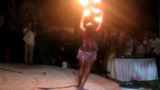 FIRE QUEEN RACHEL LOBANGCO @ SHANGRILA BORACAY NOVEMBER 2012 with the FIRE FAN