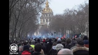 Cortège de tête à la manif parisienne contre la réforme des retraites - 31 Janvier 2023