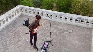 Quarantine Rooftop Session in Delhi, India - Borja Catanesi