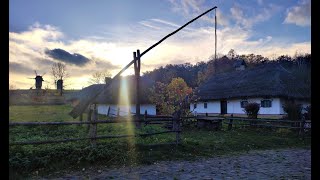 Autumn in Open-air museum Pyrohiv, Kyiv / Осінь Музей просто неба в Пирогові, Київ