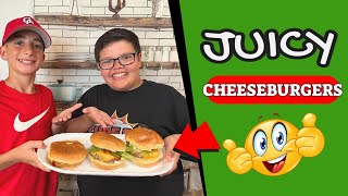 Juicy Cheeseburgers 🍔🍔