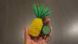 Pineapple from pipe cleaner/DIY 🍍 key chain /craft idea/ Handmade key chain