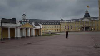 Schloß und Schloßplatz in Karlsruhe / Castles in Germany