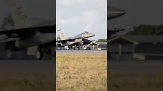 F-16C pousando no Brasil