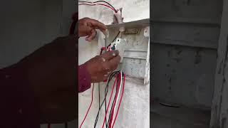 mcb box में mcb kaise fit करें #electrical #shorts #housewiring #youtubeshorts #viralvideo