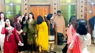 Miss Karishma Swabi Dancer New Video -(Raghli Yam Da Koora Ma Ogoora Sar Toora )