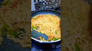 Panjab tadka Maggi🔥🔥| Tag a maggi lover 🤩 #streetfoods #shorts #maggi #recipe