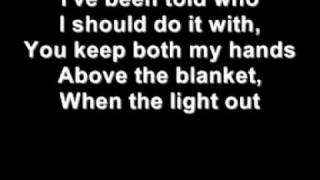 Britney Spears - I Wanna Go Lyrics.wmv