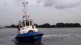 tug boat play time2