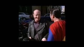 Lois & Clark 4x18 05 - Awkward talk with Superman's doctor