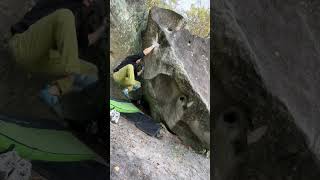 Extorsion de Fond 7B, Canche aux Merciers, Fontainebleau, France#bouldering #rockclimbing #climbing