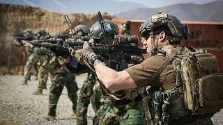 United States Marine Corps Training With US Army Special Forces Tactics