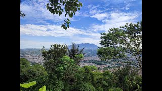 #shorts #cimahi Hiking murah meriah II Wisata Alam Bukit Kujang, Gunung Bohong. #mountain