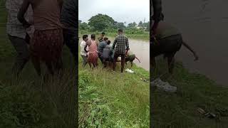 car accident inside canal #car #accident #odisha #cuttack #inside #canal #youtubeshorts #viral #news