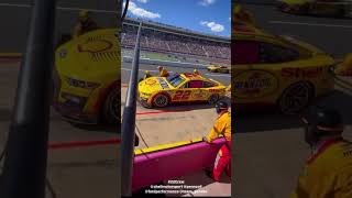 Joey Logano pit stop at the roval smooth entry into pit box and fast exit #nascar #charolette#shorts