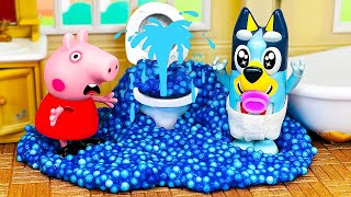 Baby BLUEY Blocks the Toilet 🚽 Taking Care of Baby 👶 Pretend Play with Bluey Toys | Niki's Playhouse