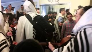 Hallel at Eliav Frei Chanukah 2015 3