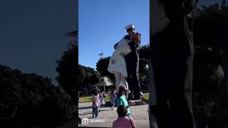 Estatua del beso San Diego, CA