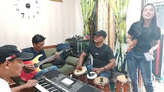 Katakanlah-(Yunita ababil)-live-Briping-cover-Neng Yulia @sn_audiobandung8158