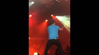 Luke Bryan Country Girl (Shake It For Me) Part Two 7/20/15