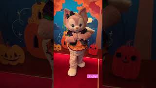 Linabell wears Halloween costumes in Hong Kong Disneyland #shorts #disney #duffyandfriends