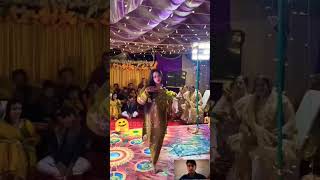 Pakistani girl dance #shorts #meradilyepukareaaja #viralgirl  #viralvideo