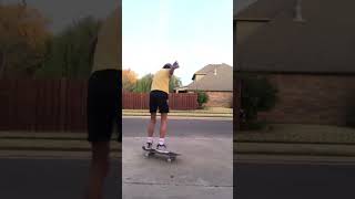 I finally learned how to do a shove it on my skateboard! 🛹 #shorts #skate