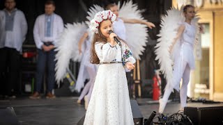 Zlata Barchuk & VADance Studio “Колискова України» cover  Bloor West Village Ukrainian Festival