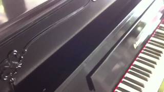 Piano vertical Schumann Vintage