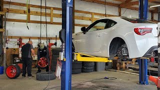 Buffing paint but first New wheels for the Toyota 86