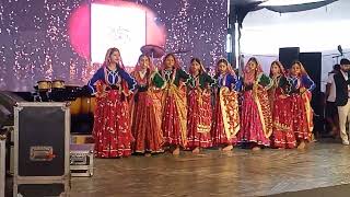 Pahadi Group Dance performance || Pahadi Traditional Dance Video || Pahadi Cultural Program