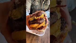 Best burger which I’ve ever seen🤤😳 #food #fastfood #burger #shorts