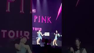 Jennie and Lisa dance money song #lisa #jennie #blackpink #concert #bornpink